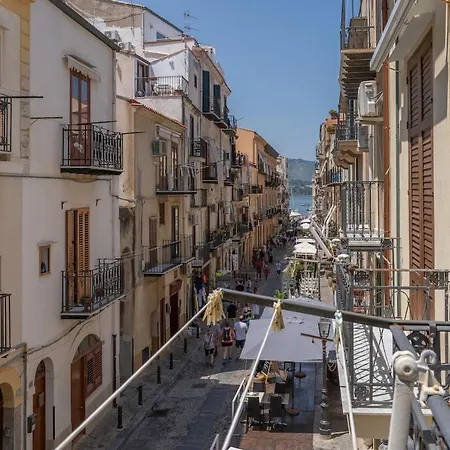 Διαμέρισμα Destination View Downtwn